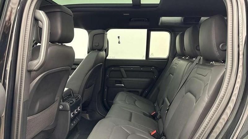 Used Land Rover Defender HSE Dynamic 344 HP (253 kW) 2025 Black SUV