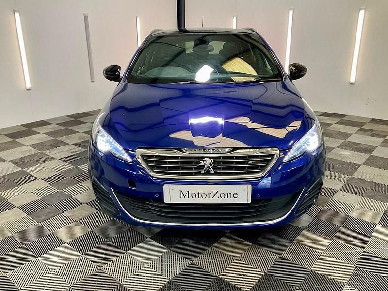 Used Peugeot 308 SW GTi 180 HP (132 kW) 2015 Blue Estate