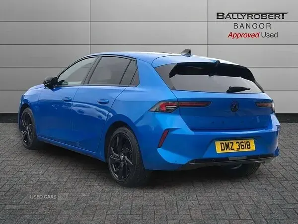 Used Vauxhall Astra S 130 HP (95 kW) 2024 Blue Hatchback