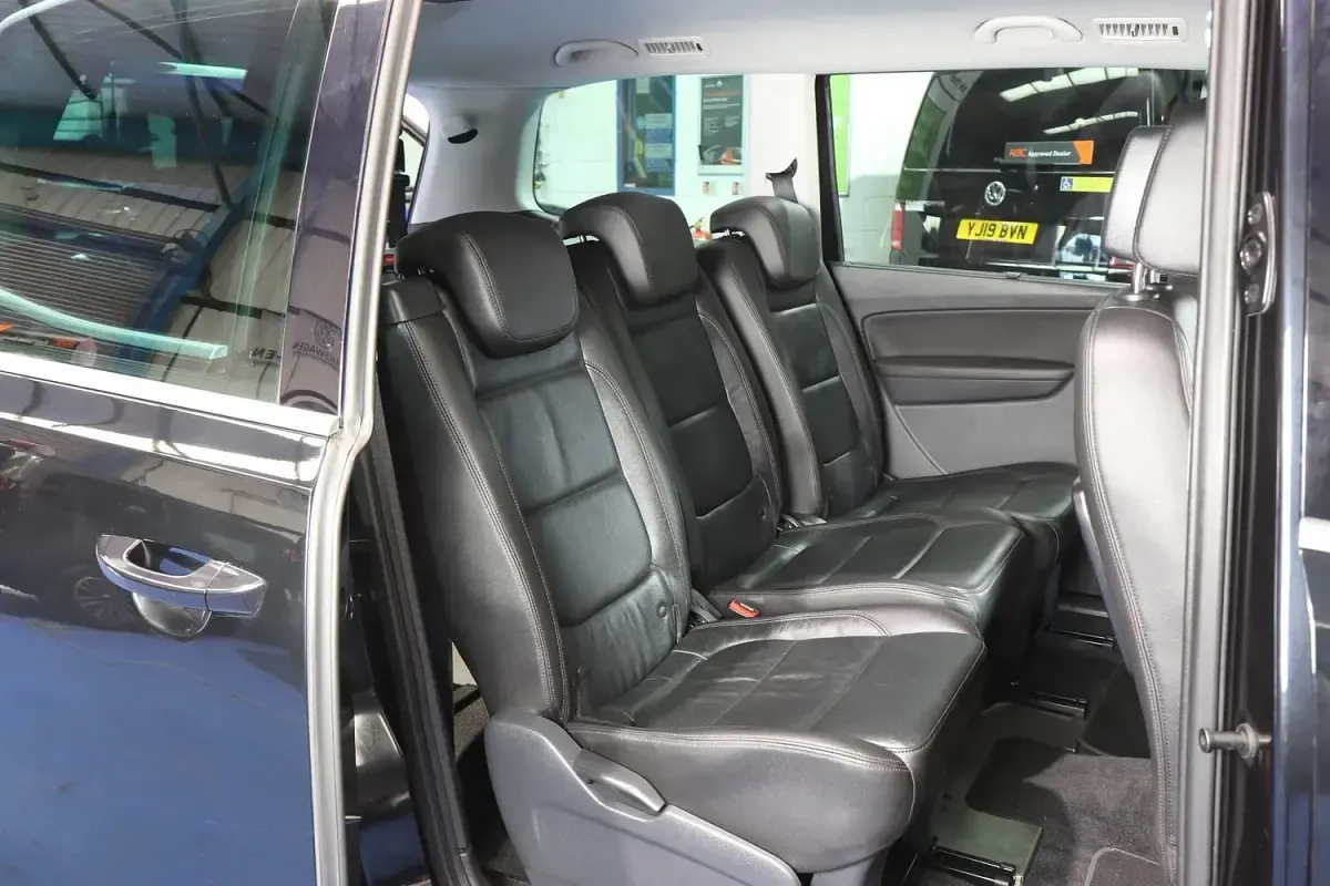 Used Seat Alhambra SE 150 HP (110 kW) 2019 Black MPV