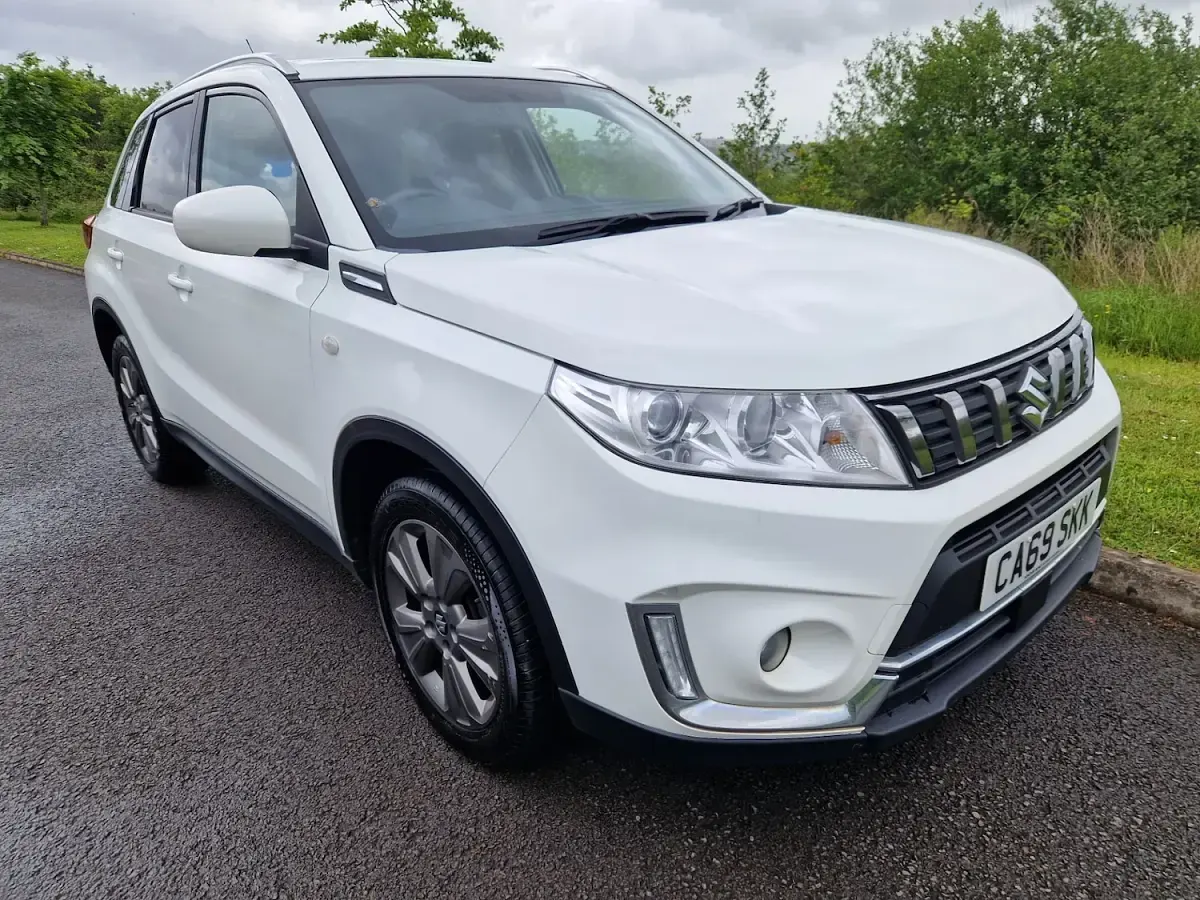 Used Suzuki Vitara SZ-T 140 HP (102 kW) 2019 White SUV