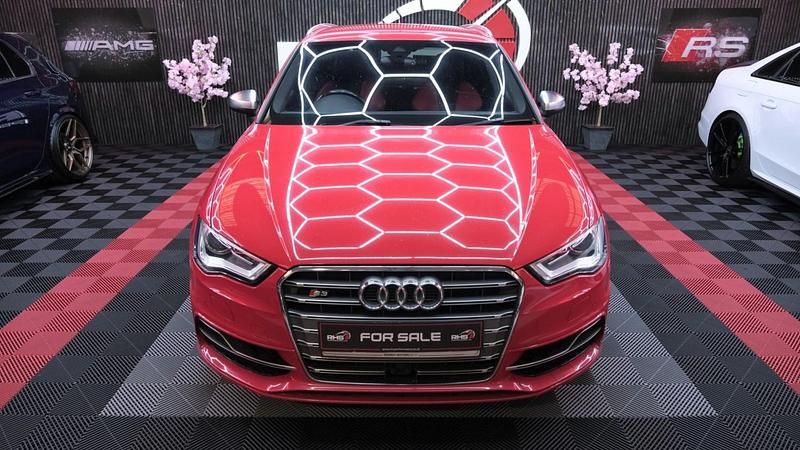 Used Audi S3 Sportback Design 300 HP (220 kW) 2013 Red Hatchback