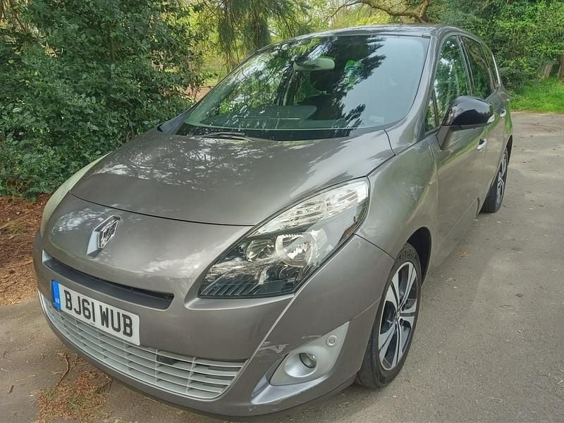 Used Renault Grand Scénic III Bose Edition 110 HP (80 kW) 2011 Grey MPV