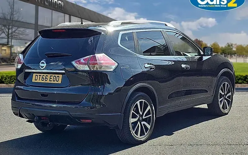Used Nissan X-Trail N-Vision 131 HP (96 kW) 2017 Black SUV