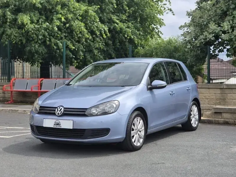 Used VW Golf VII Match 105 HP (77 kW) 2012 Blue Hatchback