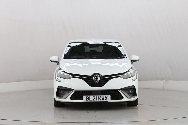 Used Renault Clio V RS Line 140 HP (102 kW) 2021 White Hatchback