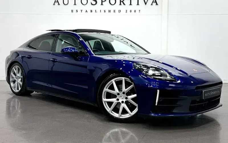 Used Porsche Panamera 354 HP (260 kW) 2025 Hatchback