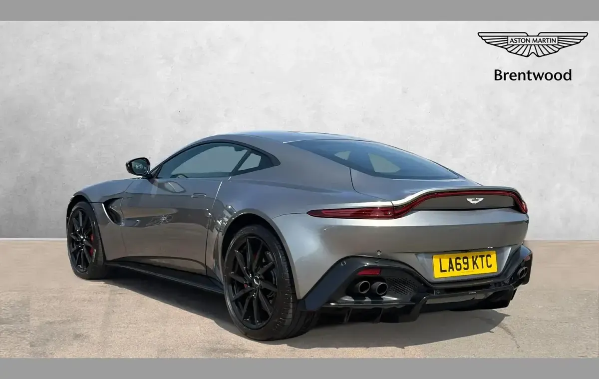 Used Aston Martin Vantage 510 HP (375 kW) 2020 Silver Coupe