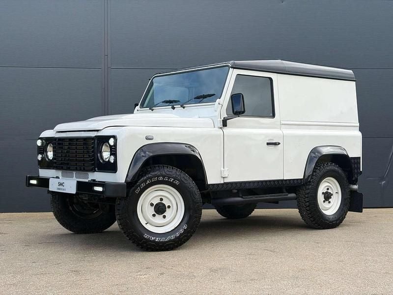 Used Land Rover Defender 2010 White SUV