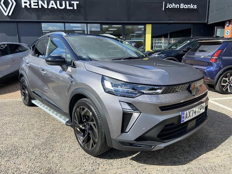 Oyster grey with diamond black roof Used 2025 Renault Captur Esprit Alpine SUV | £23,295 - Image 1/1