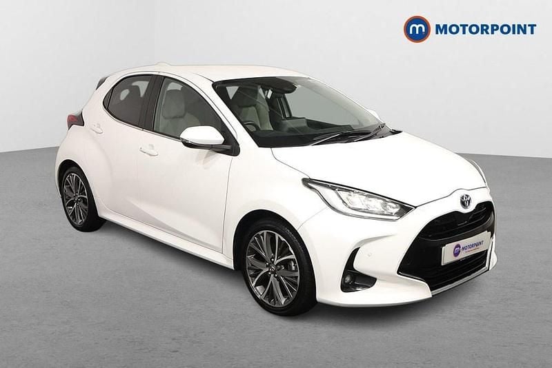 Used Toyota Yaris Hybrid 2023 White Hatchback