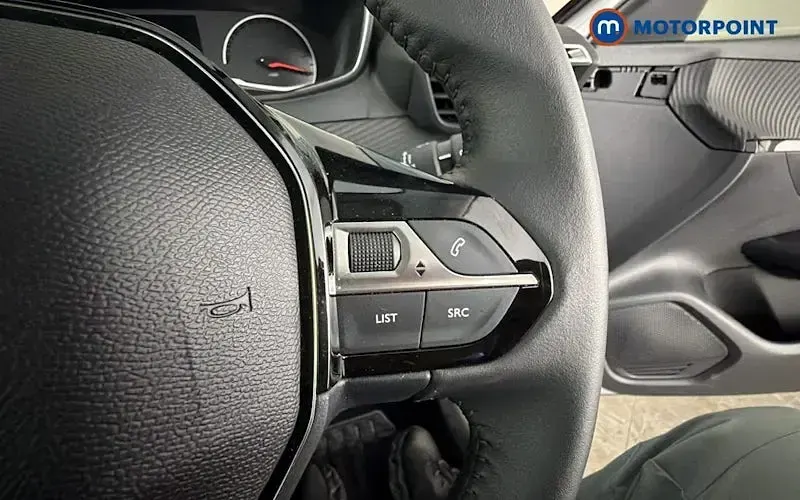 Used Peugeot 208 Style 101 HP (74 kW) 2025 Grey Hatchback