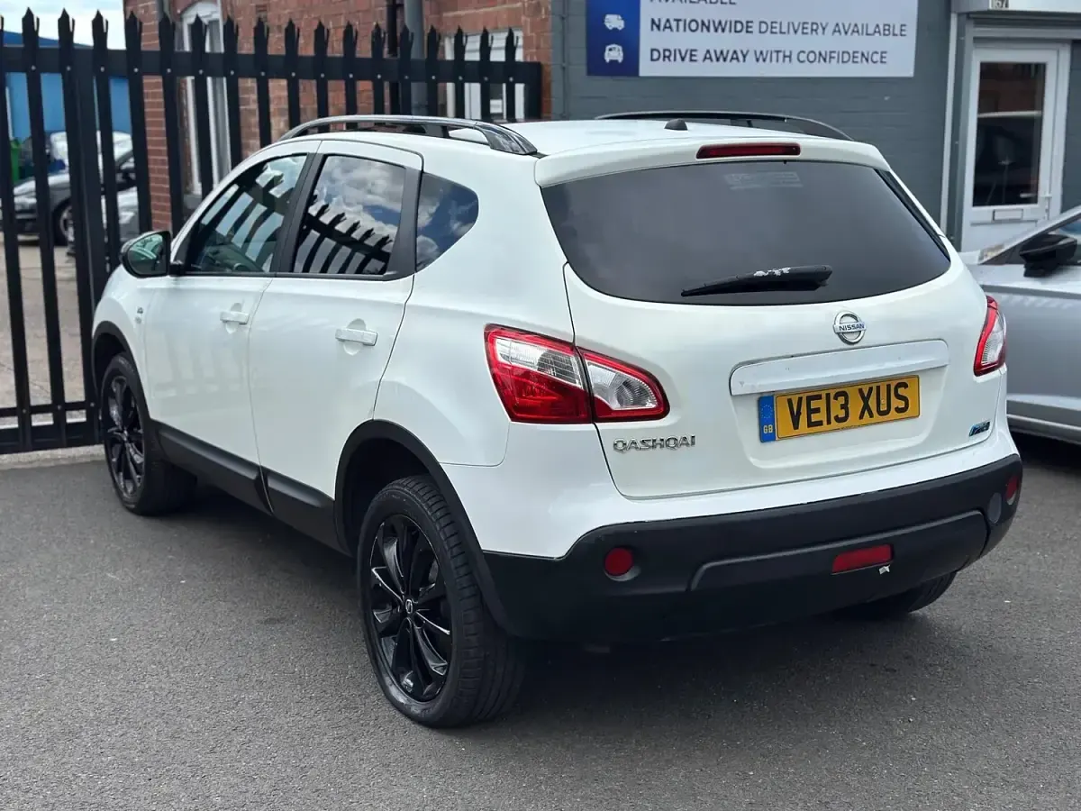 Usado Nissan Qashqai 360º 130 HP (95 kW) 2013 Branco SUV
