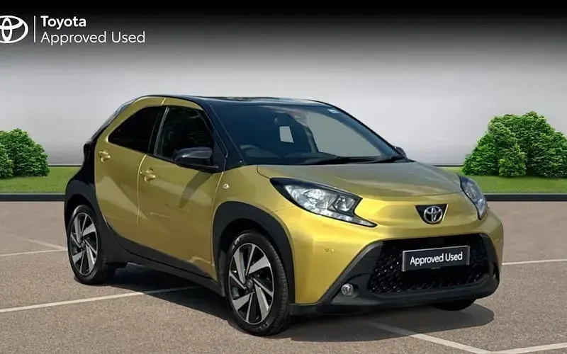 Usado Toyota Aygo X 72 HP (52 kW) 2025 SUV