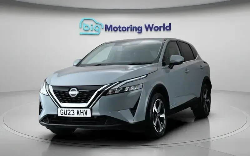 Used Nissan Qashqai N-Connecta 190 HP (139 kW) 2023 Grey SUV