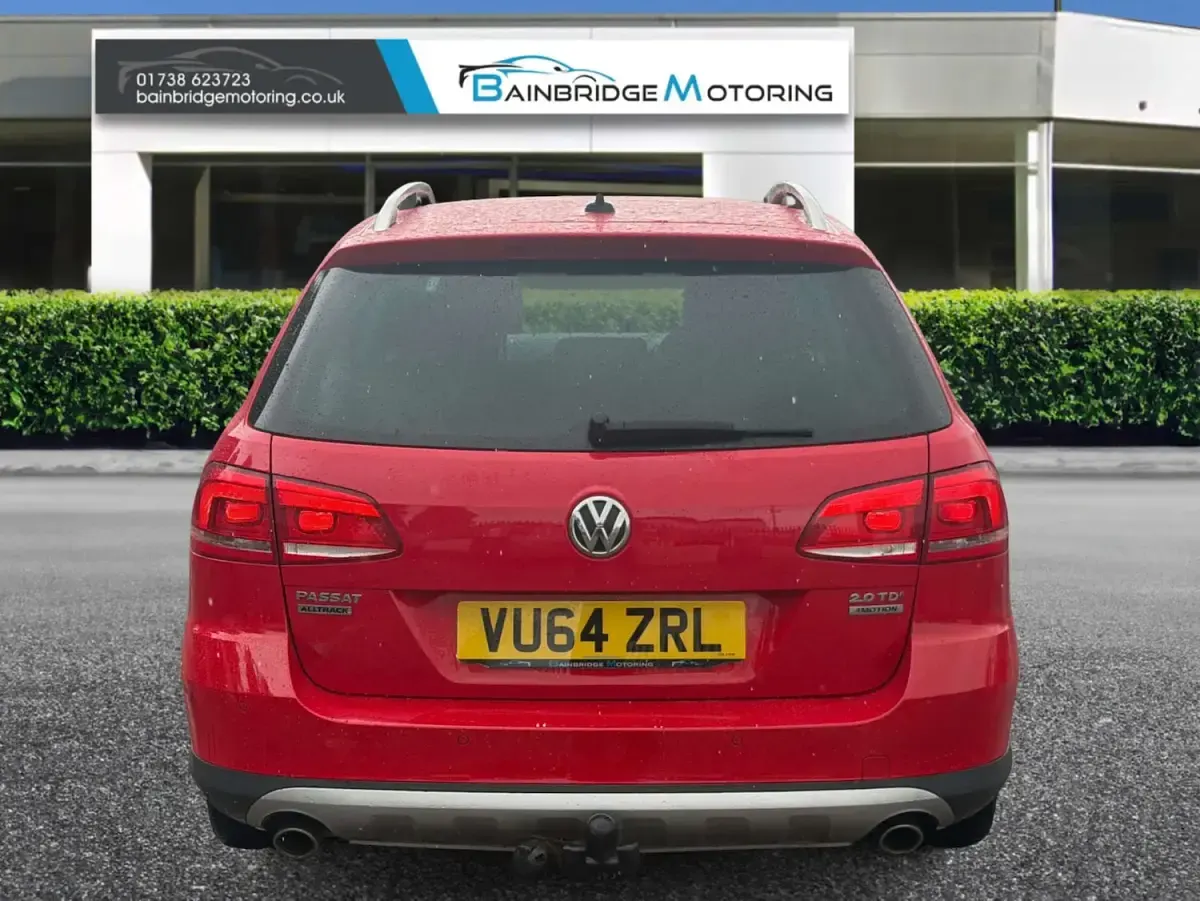 Used VW Passat Alltrack 2014 Red Estate