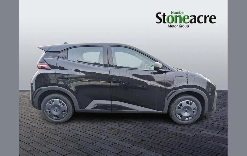 New BYD Dolphin Surf Active 64 kW (88 HP) 2025 Black Hatchback