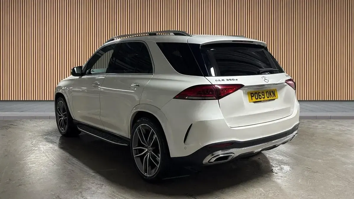 Used Mercedes GLE350 AMG line 2019 Diamond white SUV