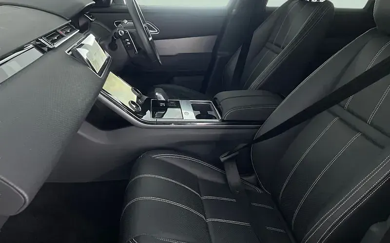 Używany Land Rover Range Rover Velar SE Dynamic 204 KM (150 kW) 2022 Biały SUV