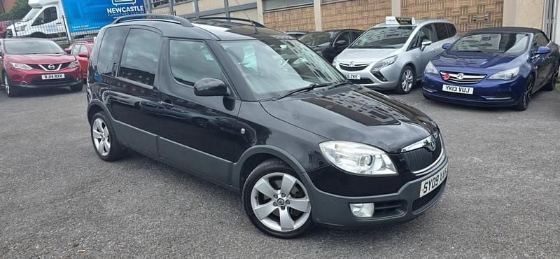Black Used 2009 Skoda Roomster Estate | £1,650 (Fair price) - Image 1/4