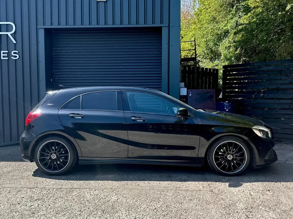 Used Mercedes A200 AMG Line Premium Plus 136 HP (100 kW) 2018 Black Hatchback