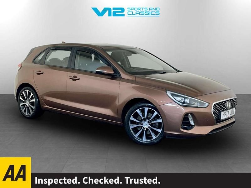 Bronze Used 2017 Hyundai i30 SE Hatchback | £8,995 (Fair price) - Image 1/3