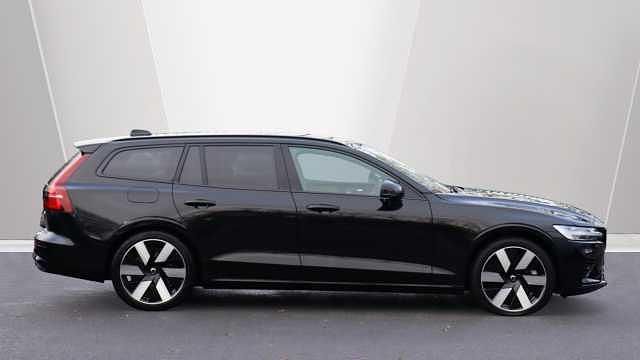 Used Volvo V60 Ultra 455 HP (334 kW) 2025 Estate