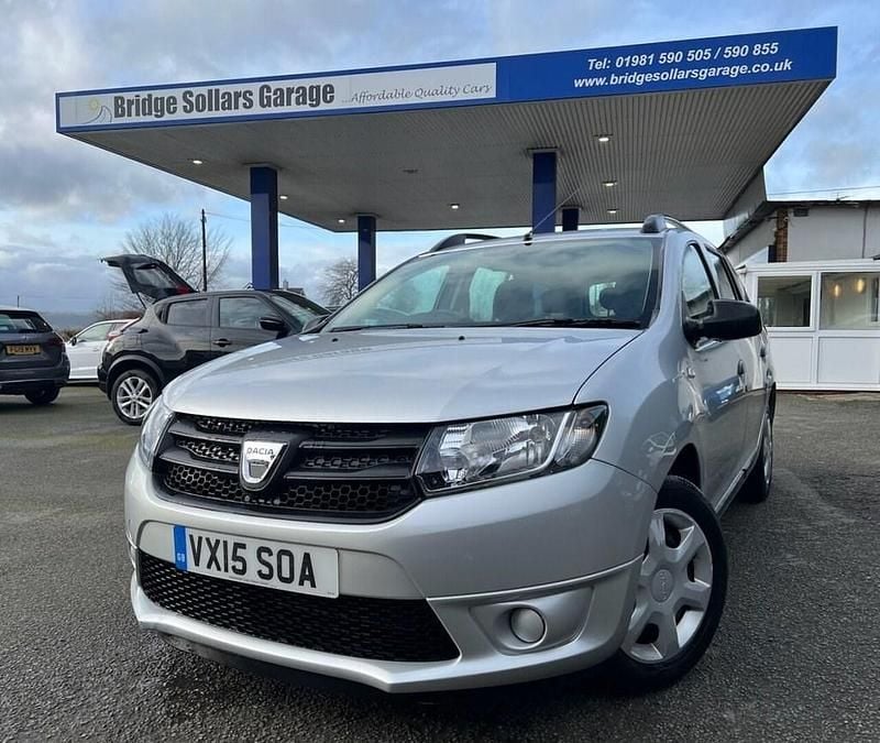 Silver Used 2015 Dacia Logan MCV Ambiance Estate | £5,795 (Fair price) - Image 1/4