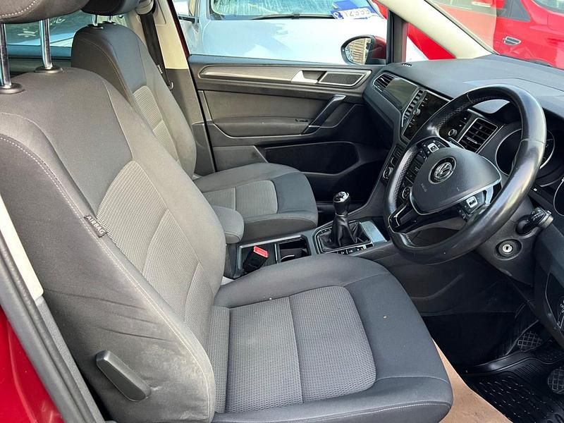 Used VW Golf Sportsvan Match 2019 Red MPV