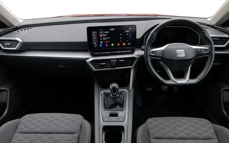 Usata Seat Leon FR 150 CV (110 kW) 2023 Station wagon