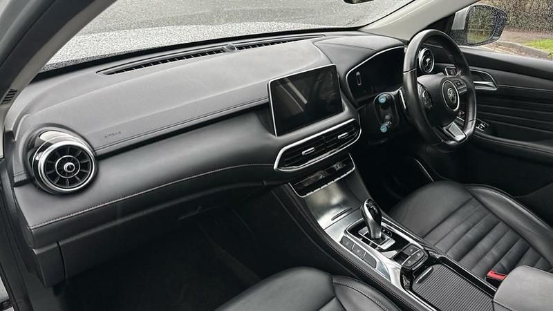 Used MG HS Exclusive 162 HP (119 kW) 2023 Silver SUV