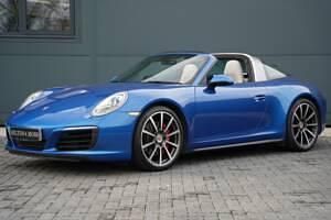 Used Porsche 911 Carrera 4S Cabriolet 420 HP (308 kW) 2017 Blue Cabriolet