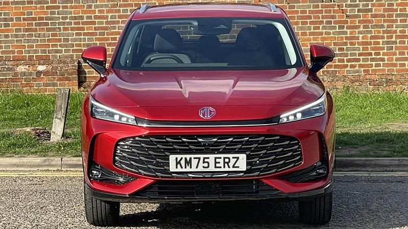 Used MG HS SE 170 HP (125 kW) 2025 Red SUV