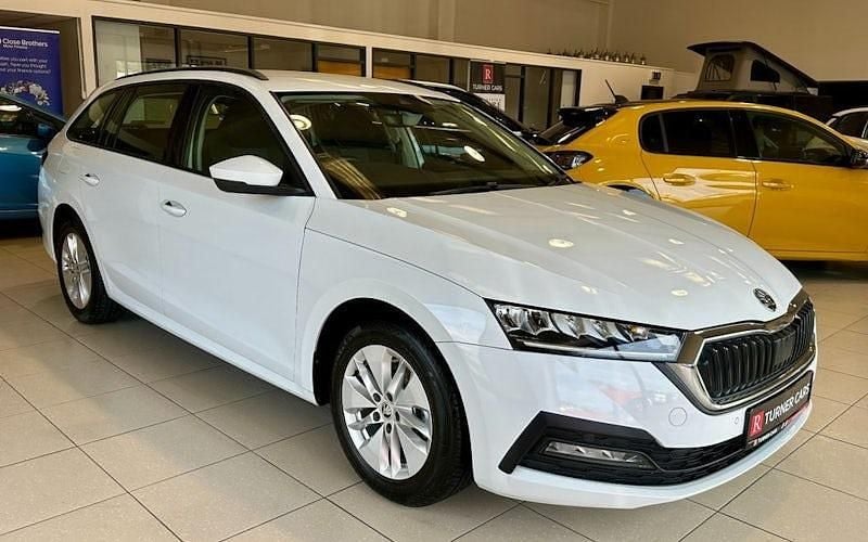 Used Skoda Octavia SE Technology 110 HP (80 kW) 2023 Estate
