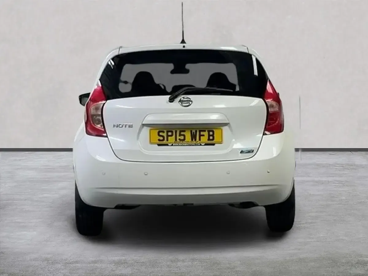 Używany Nissan Note Acenta Premium 2015 Biały Hatchback