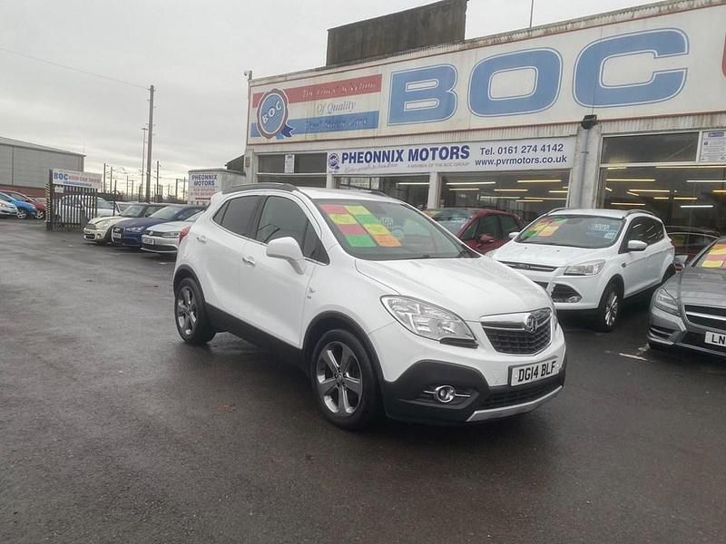 Used Vauxhall Mokka S 115 HP (84 kW) 2014 White SUV