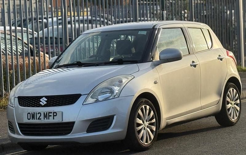 Silver Used 2012 Suzuki Swift SZ3 Hatchback | £850 - Image 1/4