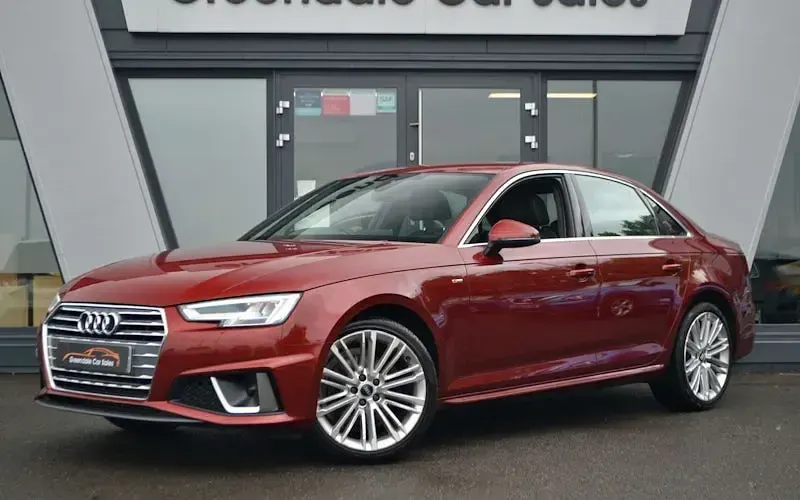 Used Audi A4 S-Line 150 HP (110 kW) 2019 Sedan
