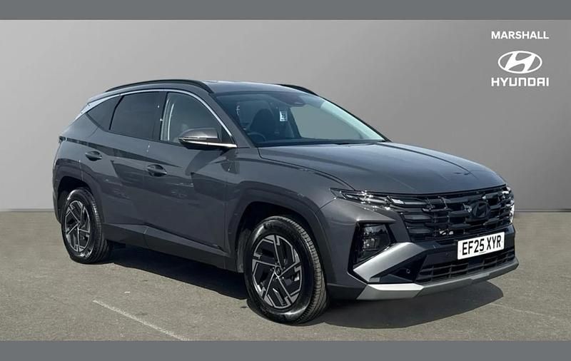 Usado Hyundai Tucson Advanced 211 HP (155 kW) 2025 Cinzento SUV