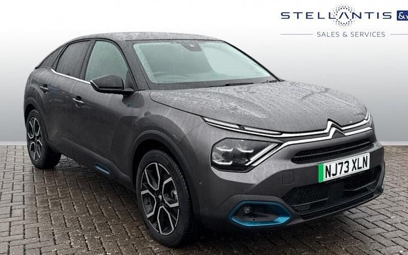 Used Citroën e-C4 Shine 100 kW (136 HP) 2023 Hatchback