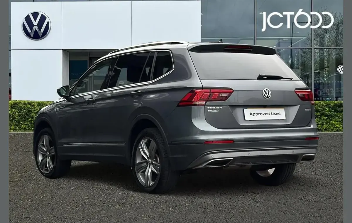 Used VW Tiguan Allspace Match 150 HP (110 kW) 2019 Grey SUV