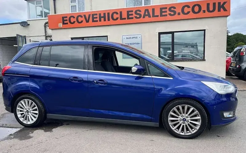 Used Ford Grand C-Max Titanium 120 HP (88 kW) 2019 MPV