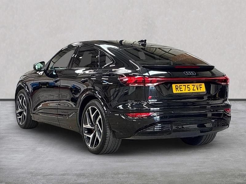 Used Audi e-tron Premium 359 kW (489 HP) 2025 Black SUV