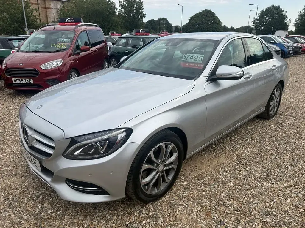 Used Mercedes C220 170 HP (125 kW) 2015 Silver Sedan