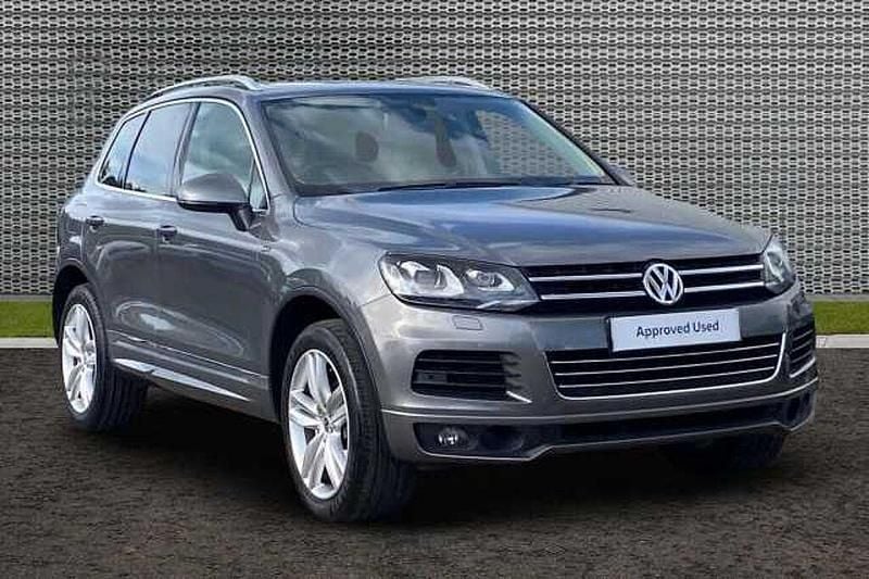 Used 2014 VW Touareg SUV | £14,776 (A bit pricey) - Image 1/4
