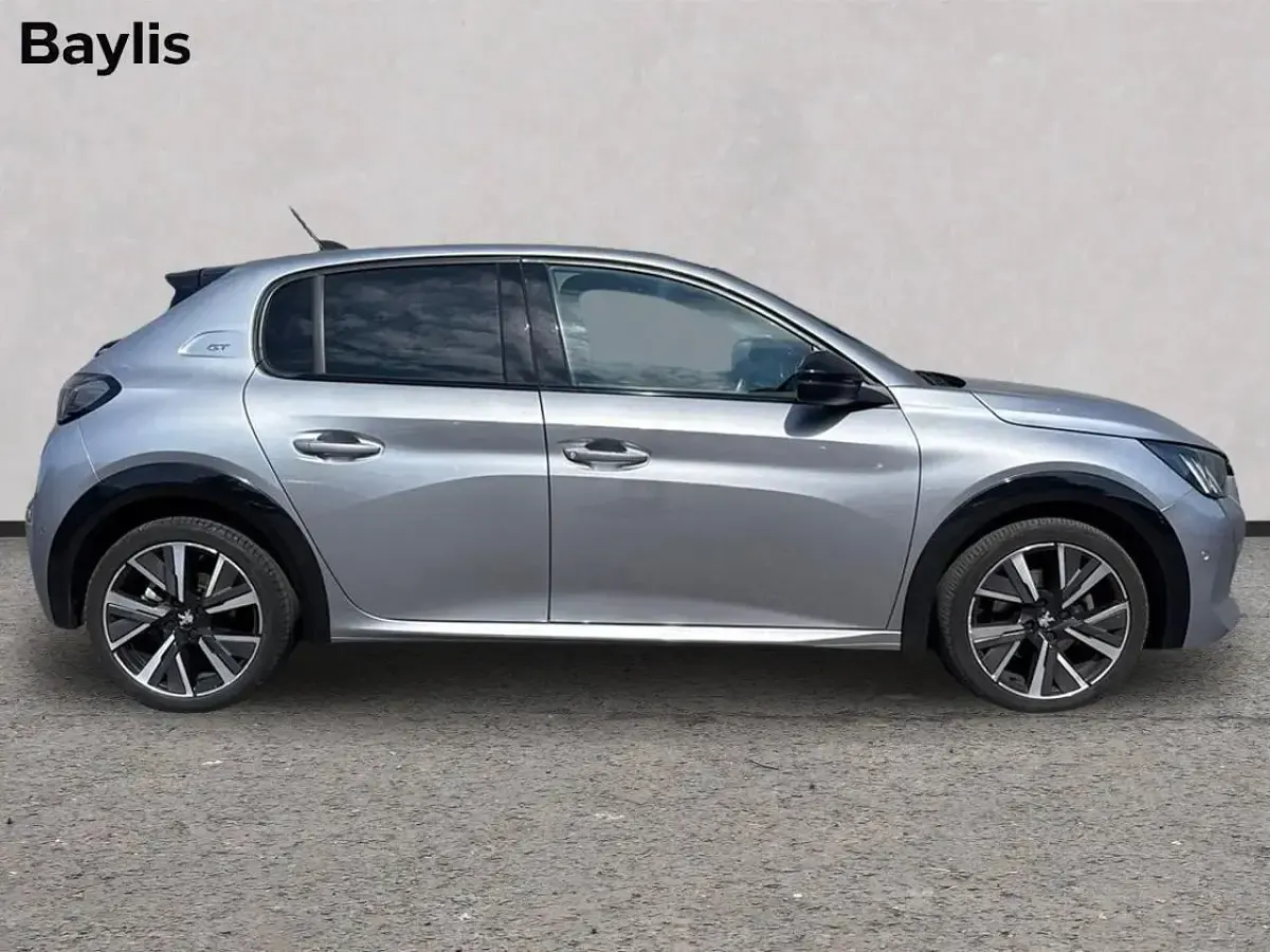 Used Peugeot 208 GT 99 HP (72 kW) 2021 Grey Hatchback
