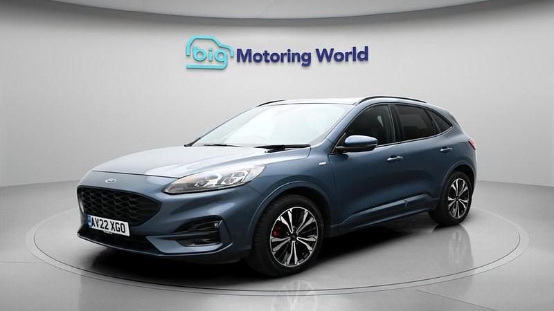 Used Ford Kuga ST-Line X 190 HP (139 kW) 2022 Blue SUV