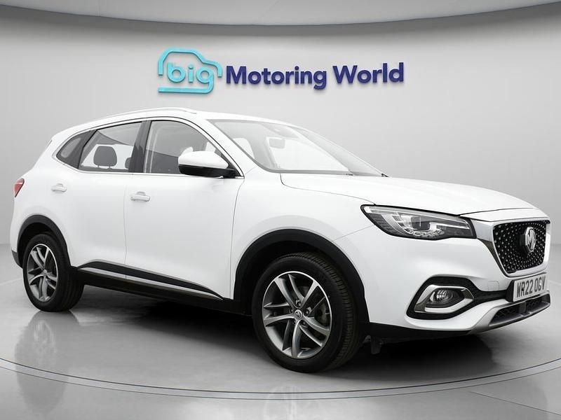 White Used 2022 MG HS Exclusive SUV | £13,500 (Fair price) - Image 1/4