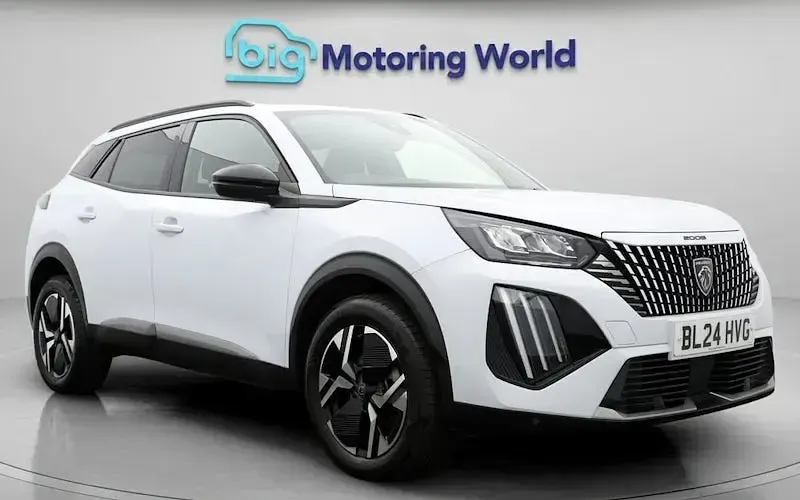 Second-hand Peugeot 2008 Allure 131 CP (96 kW) 2024 SUV