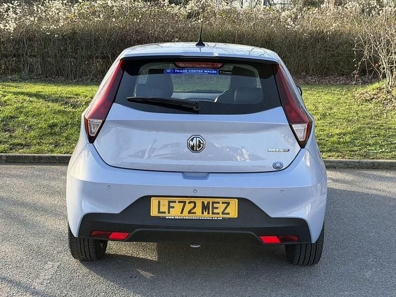 Used MG MG3 Exclusive 106 HP (77 kW) 2023 Silver Hatchback